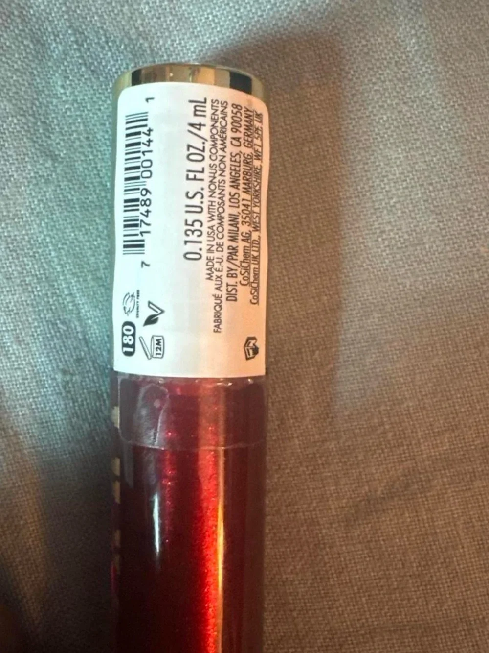 Milani Fruit Fetish Lip Oil 180 Cranberry Currant - Shimmering Red